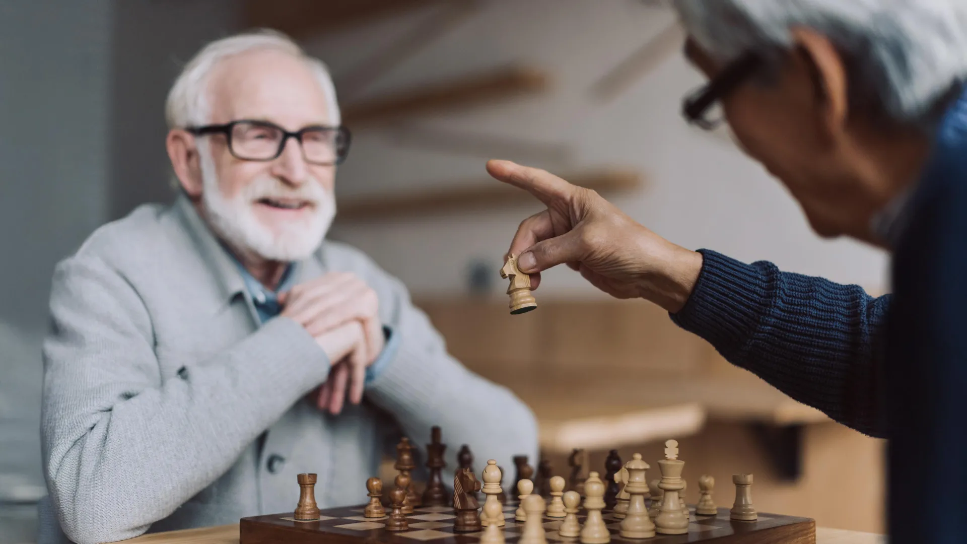 80 Yaş Üstü “SuperAgers”: Yaşlanmaya Direnen Olağanüstü Beyinlerin Sırrı
